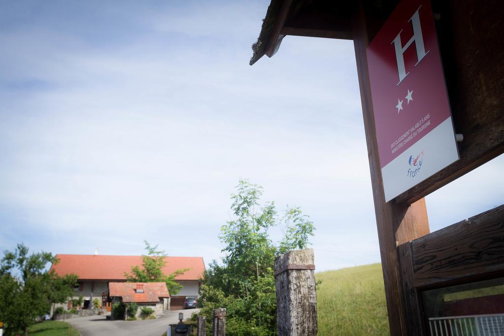 Le Bonheur Dans Le Pre Hotell Lucinges Eksteriør bilde