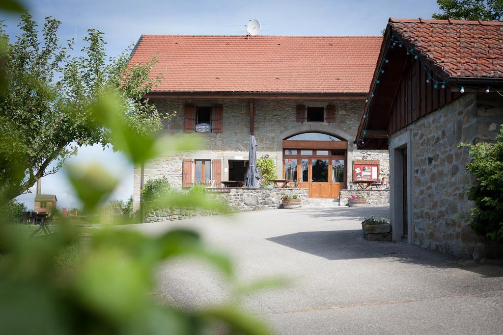 Le Bonheur Dans Le Pre Hotell Lucinges Eksteriør bilde